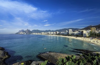 Ipanema Plajı gün sıcak güneşli yaz