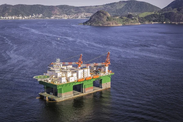 Plataforma de perforación de petróleo, Río de Janeiro, Brasil — Foto de Stock