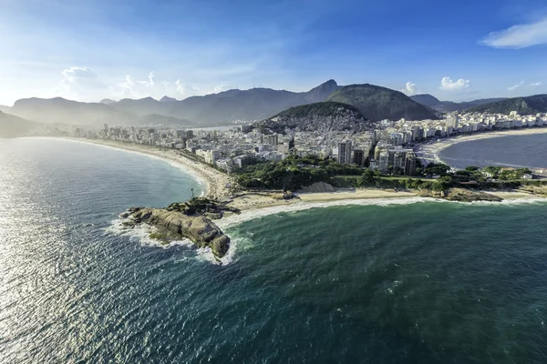 Copacabana och Ipanema stranden i Rio de Janeiro — Stockfoto