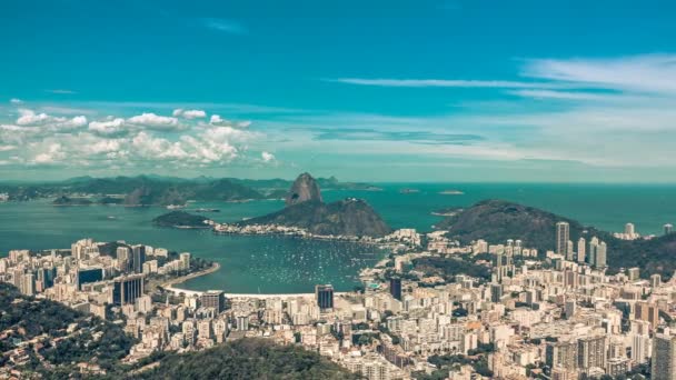 Rio de Janeiro üzerinde hareketli bulutlar — Stok video