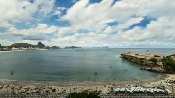 Пляжі Копакабана в Ріо-де-Жанейро — стокове відео