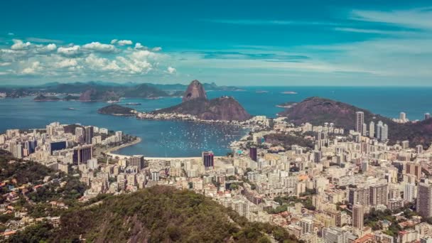 Nubes en movimiento sobre Río de Janeiro — Vídeo de stock