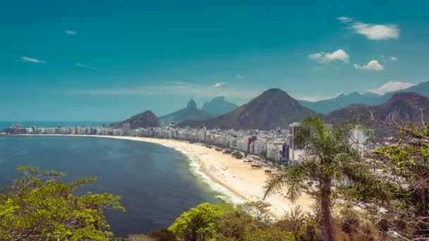 Praia de Copacabana no Rio de Janeiro — Vídeo de Stock