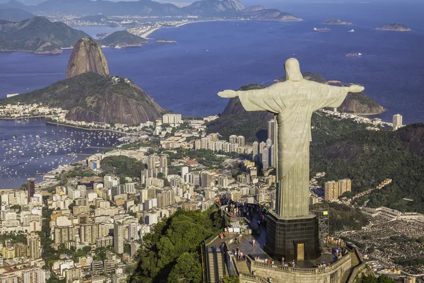 Christ and Botafogo Bay — Stock Photo, Image