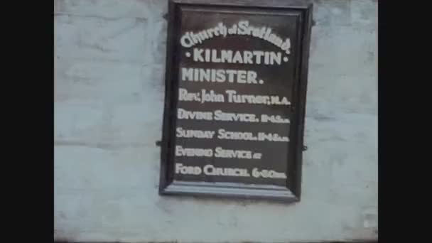 Кілмартін 1966, Кілмартін Скульптурні камені на кельтському кладовищі 3 — стокове відео