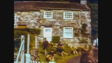 İngiltere 1965, Antik İngiliz taş evi