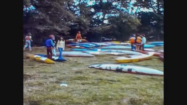 United Kingdom 1968, Kayak on the river 7 — Stock Video