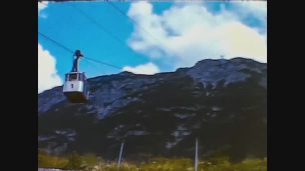 Ausztria 1966, Ausztria hegyvidéki táj a 60-as években 5 — Stock videók