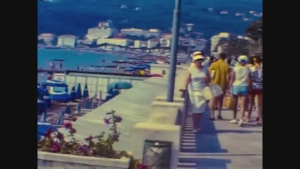 Italia 1966, Sanremo street view with people — Vídeos de Stock