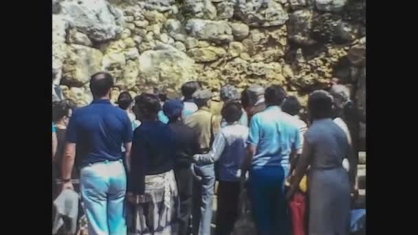Malta 1981, archeologické naleziště Hagar Qim na Maltě — Stock video