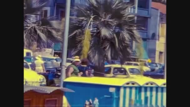 Włochy 1966, Plaża w Sanremo w latach 60. 4 — Wideo stockowe