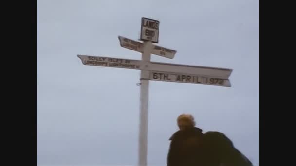 Verenigd Koninkrijk 1968, Eerste en Laatste Huis in Engeland 2 — Stockvideo