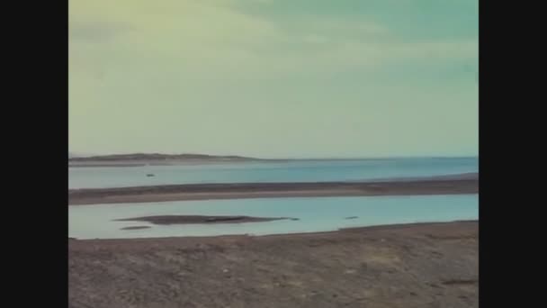 United Kingdom 1967, Caerfai Beach — Stock Video