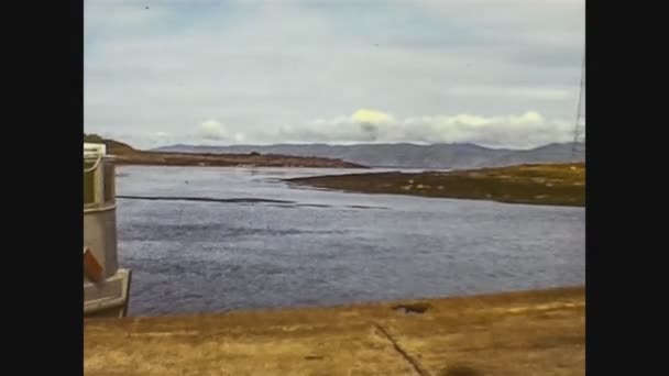 Royaume-Uni 1968, vue sur le lac anglais — Video
