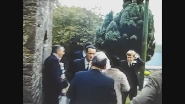 Reino Unido 1966, Cena de casamento na década de 60 5 — Vídeo de Stock