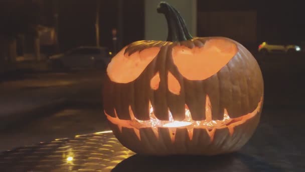 Detalhe de abóbora de Halloween no exterior — Vídeo de Stock