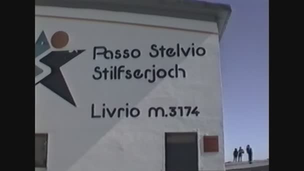 Italien 1988, Livrio Gebirgsgebäude 2 — Stockvideo