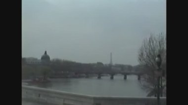 Fransa 1988, Paris boyunca seyahat