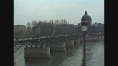 Fransa 1988, Paris boyunca seyahat