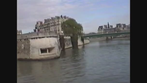 Francia 1988, Parigi Vista sul fiume — Video Stock