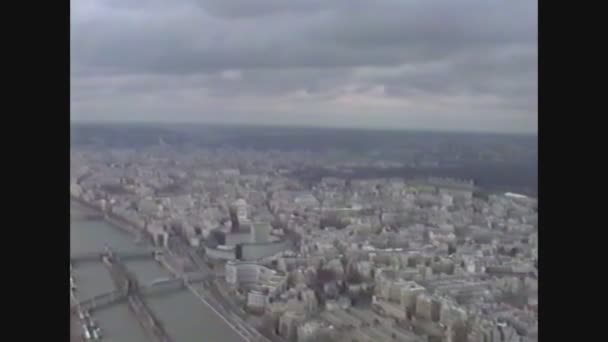 Francia 1988, Vista aérea de París — Vídeo de stock