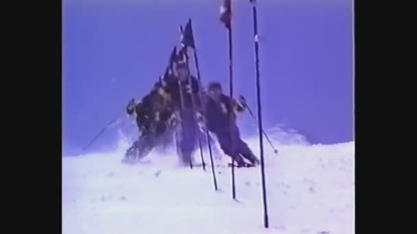 Italia 1988, Sciatori acrobatici sulla neve 3 — Video Stock