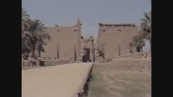 Egipto 1988, Luxor templo en Egipto — Vídeos de Stock