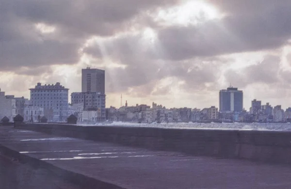 Havana Cuba Wrzesień 1979 Havana Skyline Pochmurny Dzień — Zdjęcie stockowe