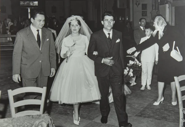 Villanova Del Ghebbo Italy 1951 Свадьба — стоковое фото