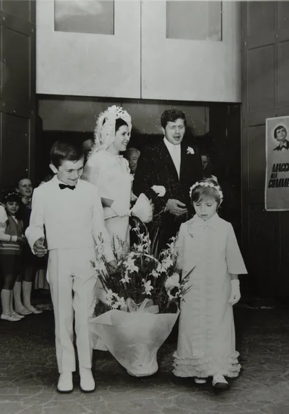 Villanova Del Ghebbo Italy April 1960 Page Boys Wedding — стоковое фото