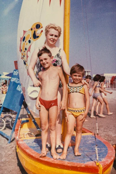 Milano Marittima Italy Ιουλιου 1965 Οικογενειακές Διακοπές Στη Θάλασσα — Φωτογραφία Αρχείου
