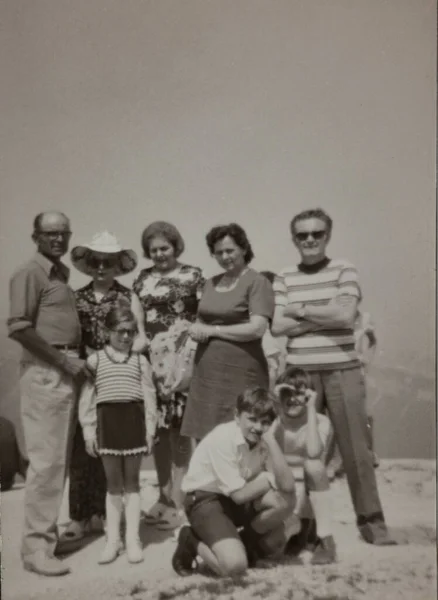 Villanova Del Ghebbo Italia Giugno 1959 Ritratto Famiglia Anni — Foto Stock