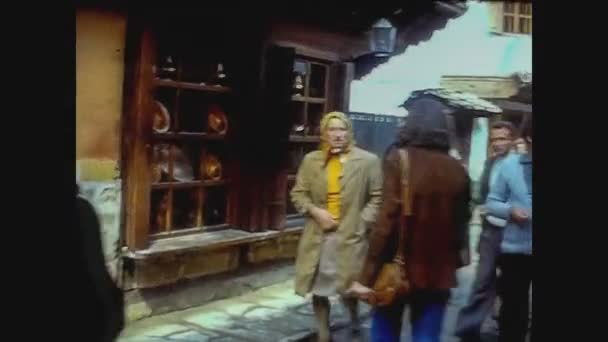 Bulgaristan 1975 ve Bulgaristan 'ın küçük köy manzarası 6 — Stok video