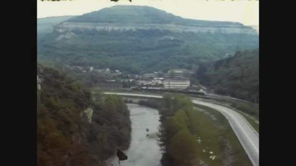 Bulgaria 1975, Veliko tarnovo vista en bulgaria en 70 's 3 — Vídeo de stock