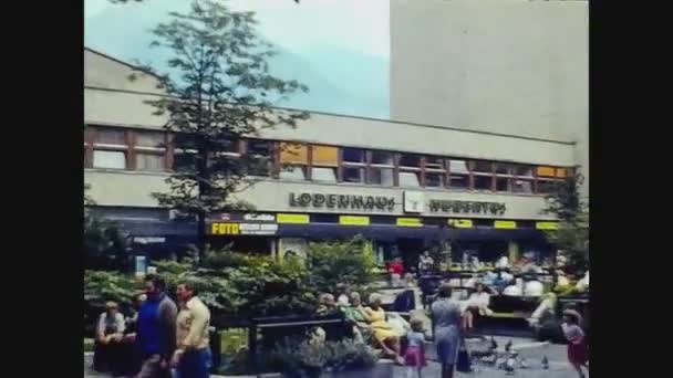 Австрия 1975, вид на улицу 16 — стоковое видео
