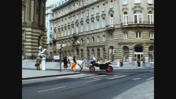 Rakousko 1974, Vídeň pohled do ulice 19 — Stock video