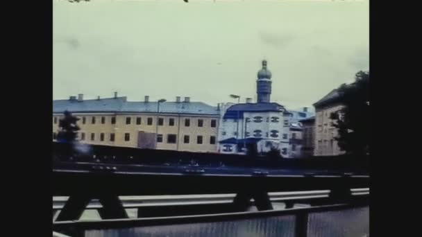 Oostenrijk 1975, Innsbruck straatbeeld 19 — Stockvideo