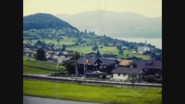 Schweiz 1975, Interlaken Bergblick 6 — Stockvideo