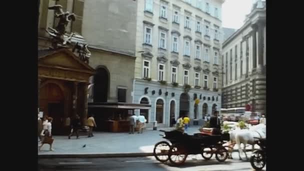 Österreich 1974, Wien street view 17 — Stockvideo