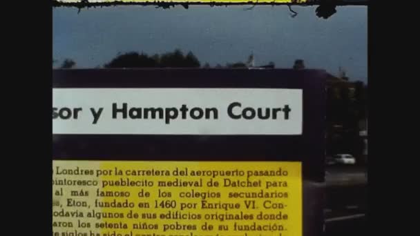 Ηνωμένο Βασίλειο 1979, Hampton Court gardens — Αρχείο Βίντεο