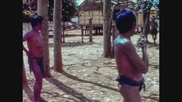 Camboya 1970, pueblo pobre camboyano 3 — Vídeos de Stock