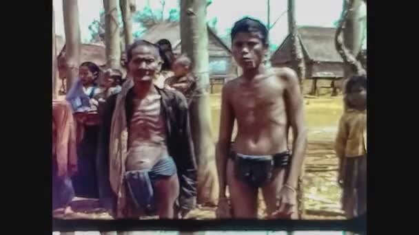 Kamboja 1970, Kamboja orang miskin desa 5 — Stok Video