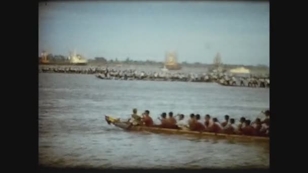 Kambodža 1970, Kambodžská loď 5 — Stock video