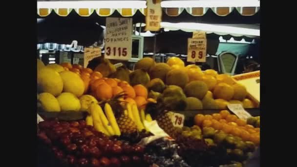 美国洛杉矶，1979年，水果蔬菜商店2 — 图库视频影像