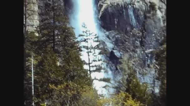 California 1978, Yosemite caduta dell'acqua 5 — Video Stock