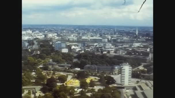 Германия 1979, Гамбург вид с воздуха 6 — стоковое видео
