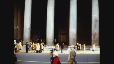 İtalya 1975, Roma 'da Fanteon