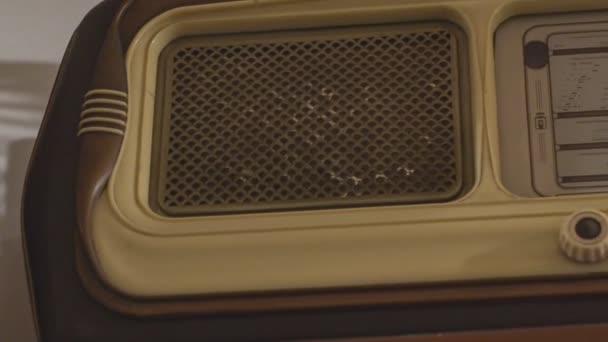 Antique radio detail — Stock Video
