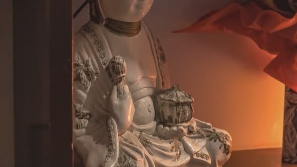 Λεπτομέρεια άγαλμα του Βούδα 3 — Αρχείο Βίντεο