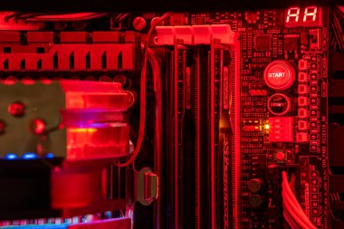 LOS ANGELES 24 Nisan 2021: Bir oyun bilgisayarının içindeki parça ve donanımın ayrıntıları